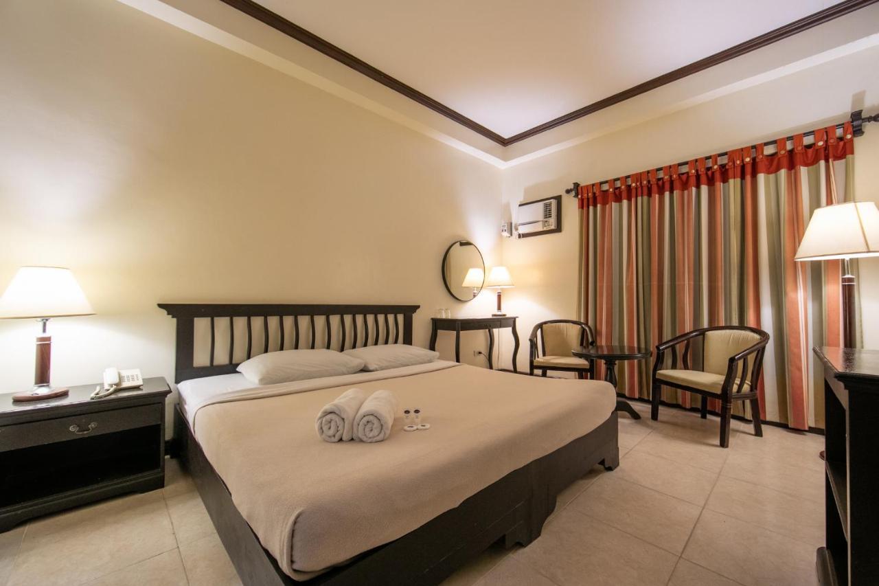 Standard Double Room,1015390180:JPEG