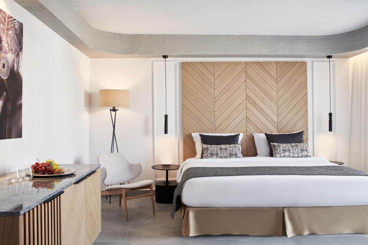 Twin or Double Room Inland View