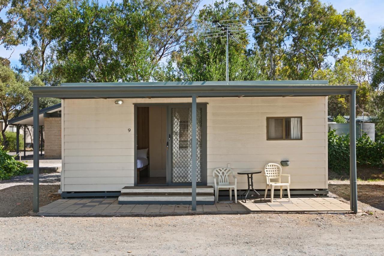 Economy Cabin - Pet Friendly (No Bathroom)