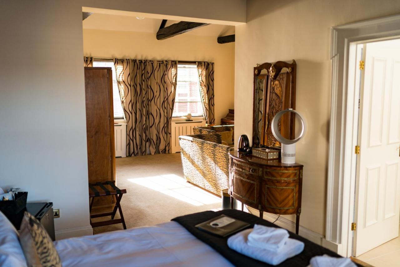 Deluxe Suite Not Dog Friendly