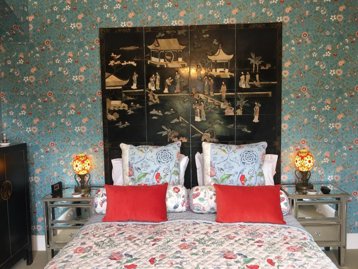 Superior King Room with En Suite