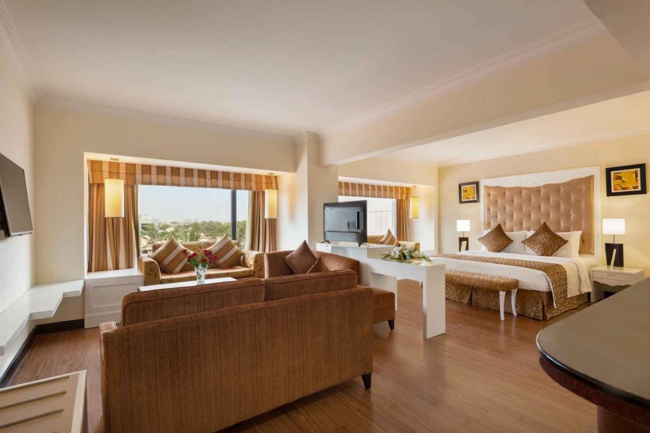 Suite Room Smoking