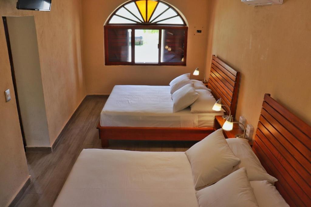 Suite with Garden View,1071294787:JPEG