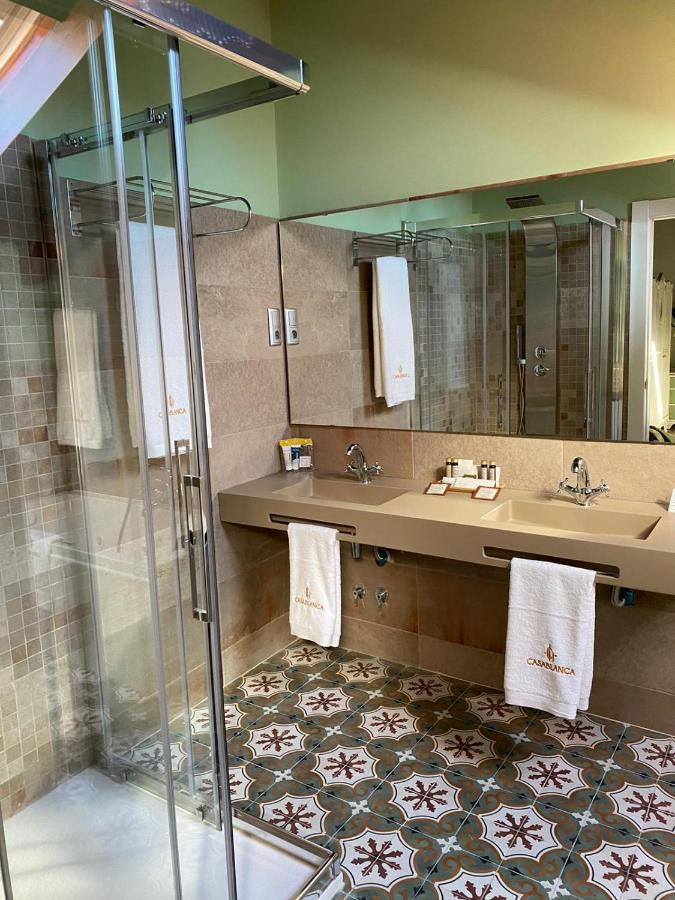 Double Room,1082659684:JPEG