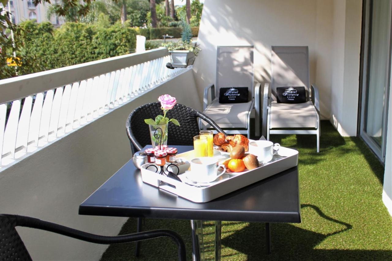 Deluxe Doppelzimmer mit Terrasse und Gartenblick