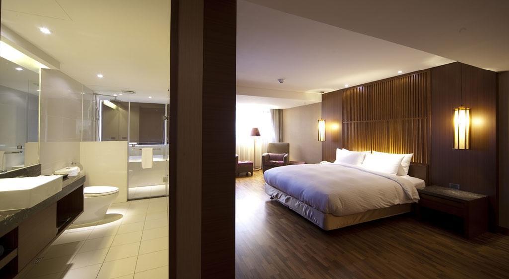 Deluxe Double Room,545559858:JPEG