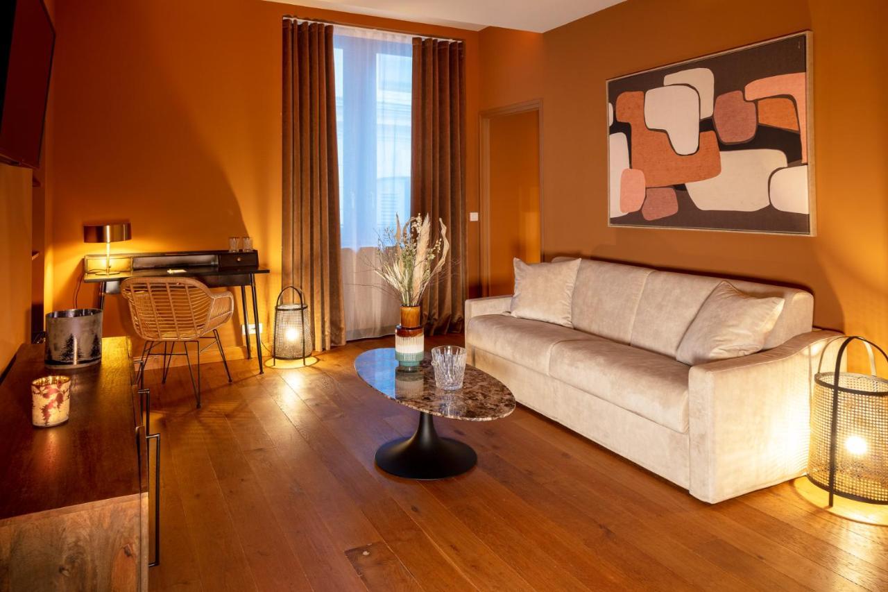 Executive Suite,1145257195:JPEG