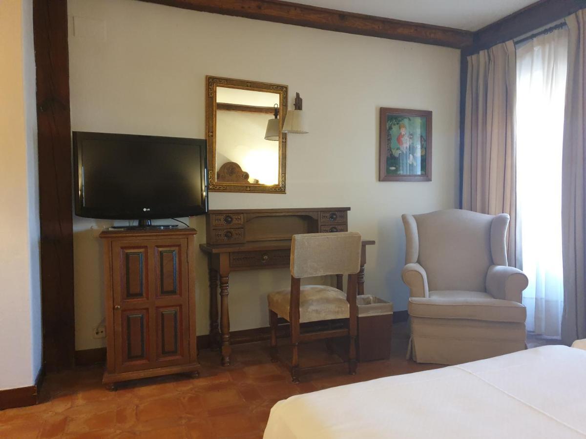 Habitación Doble Estándar (2 adultos + 1 niño)
