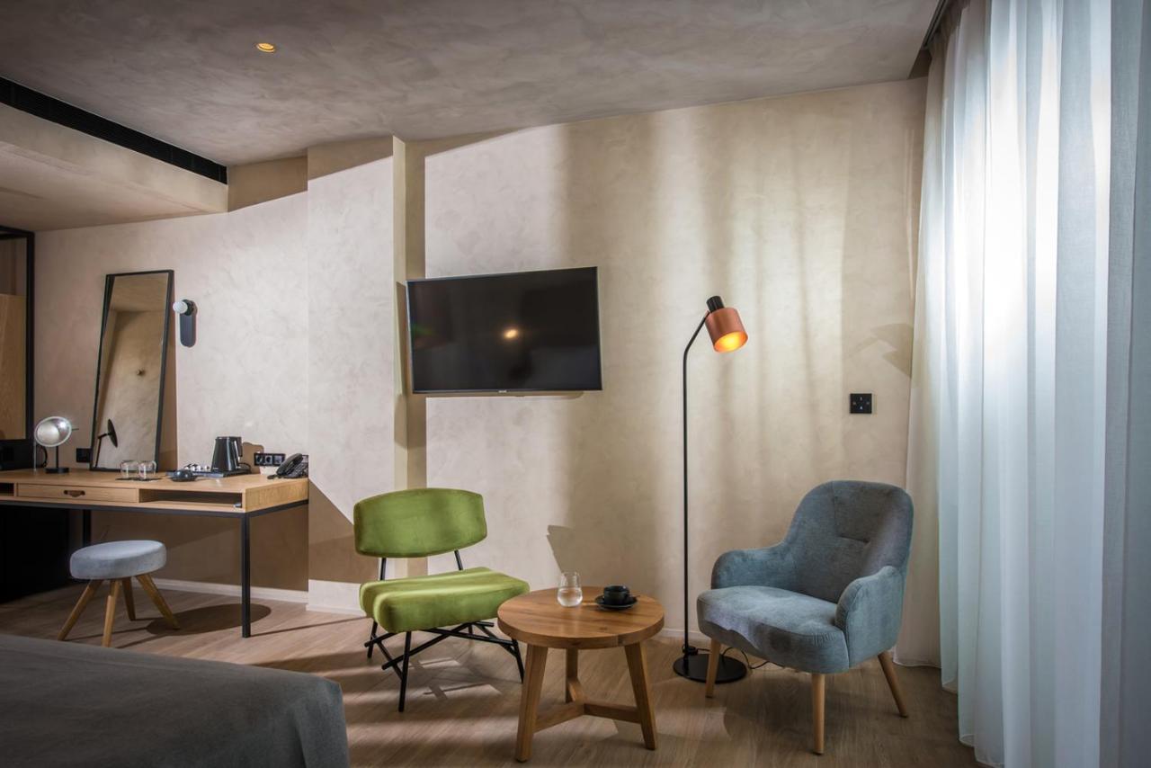 Style King Room,1284481837:JPEG