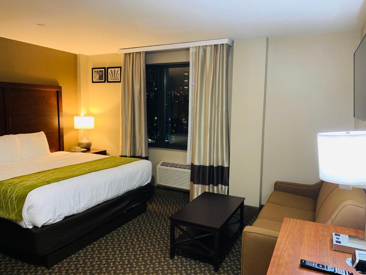 Deluxe King Suite,1157972486:JPEG
