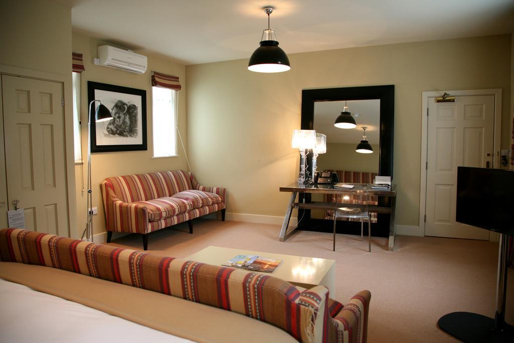 Luxury King Room