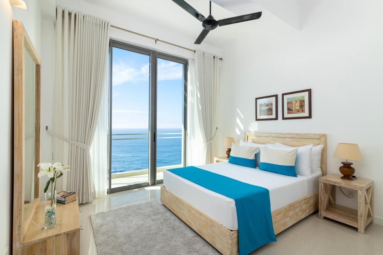 Three-Bedroom Apartment Ocean View