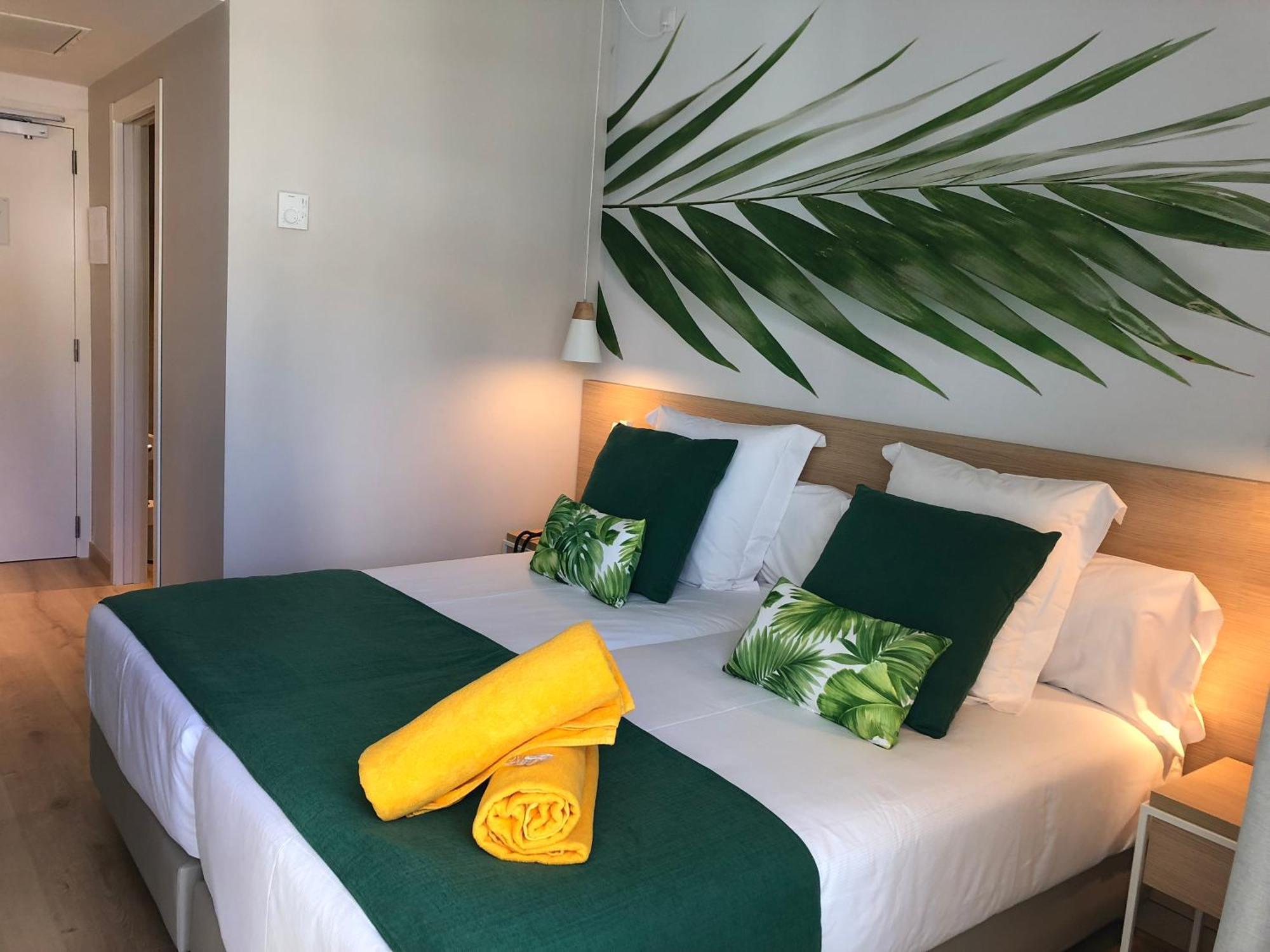 Double or Twin Room,1207463692:JPEG
