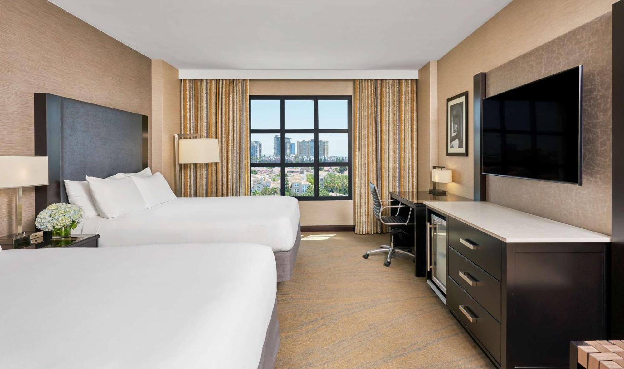 Queen Room with Two Queen Beds - High Floor