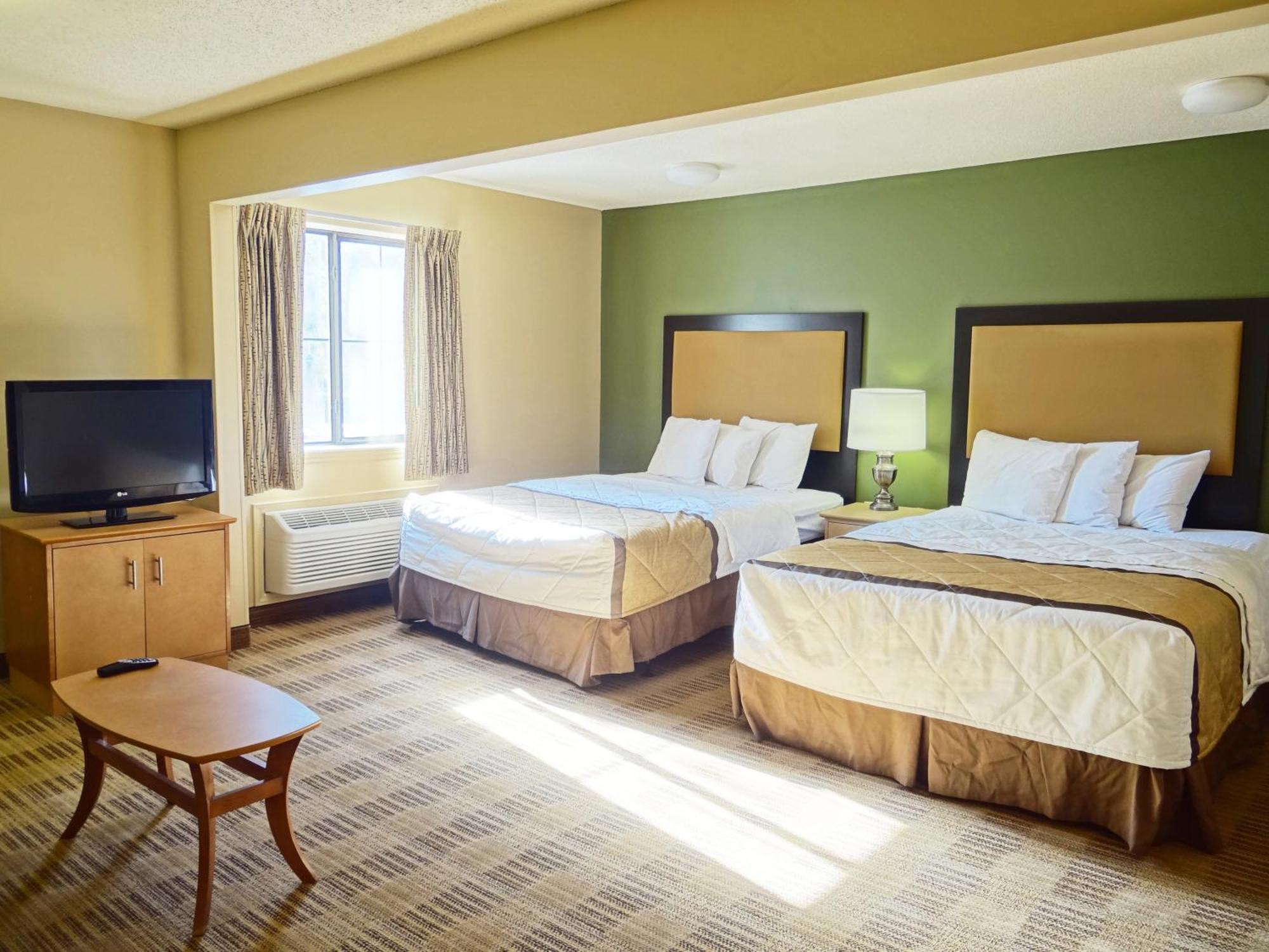 Deluxe Studio 2 Double Beds Non-Smoking