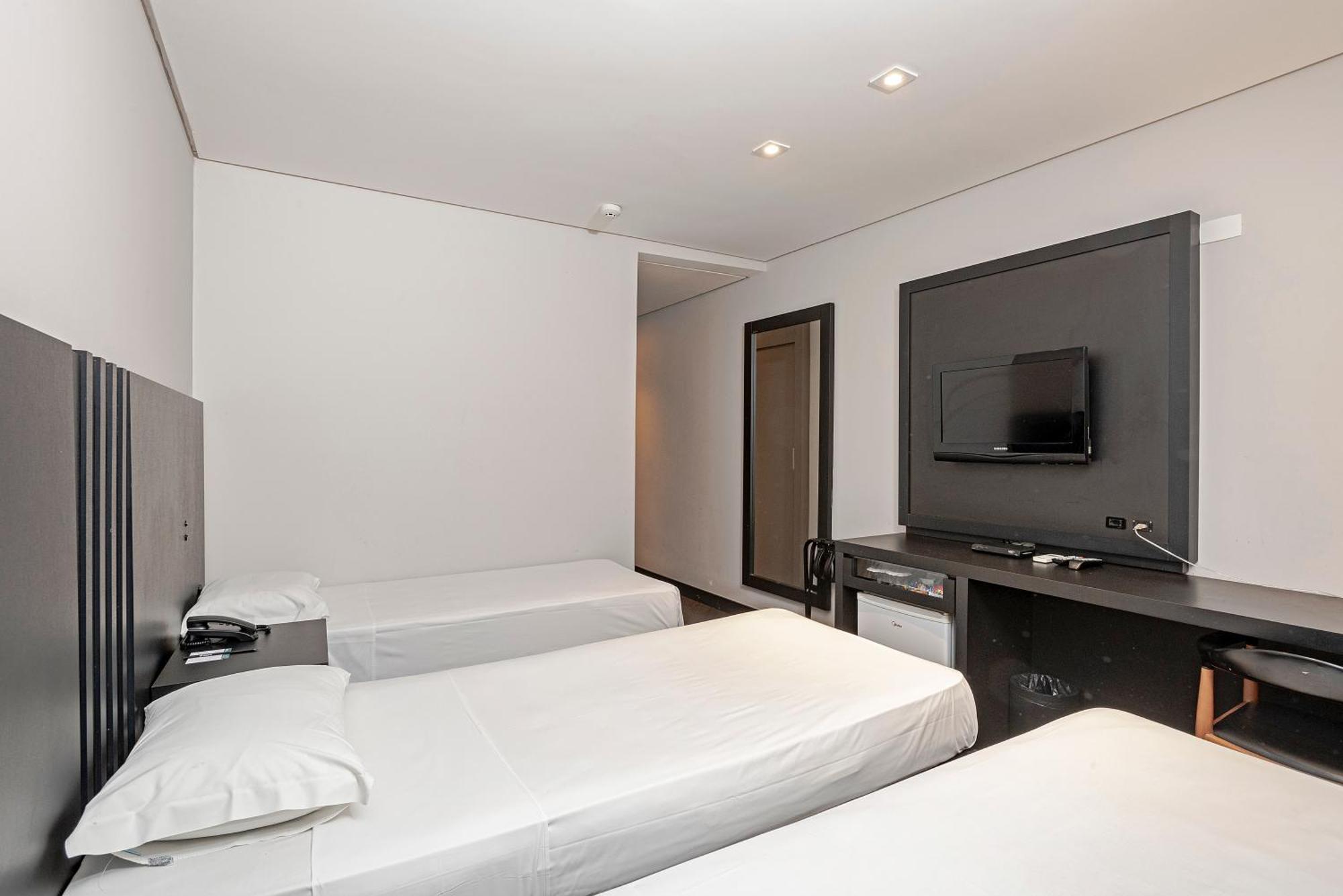 Quarto Triplo Luxo