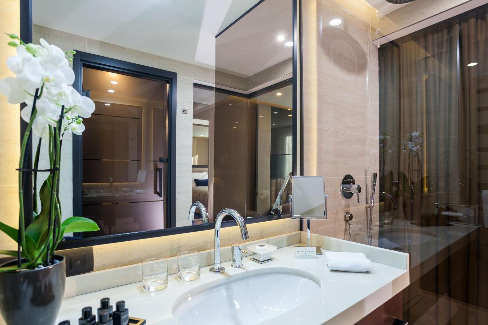 Ministry Suite met Balkon