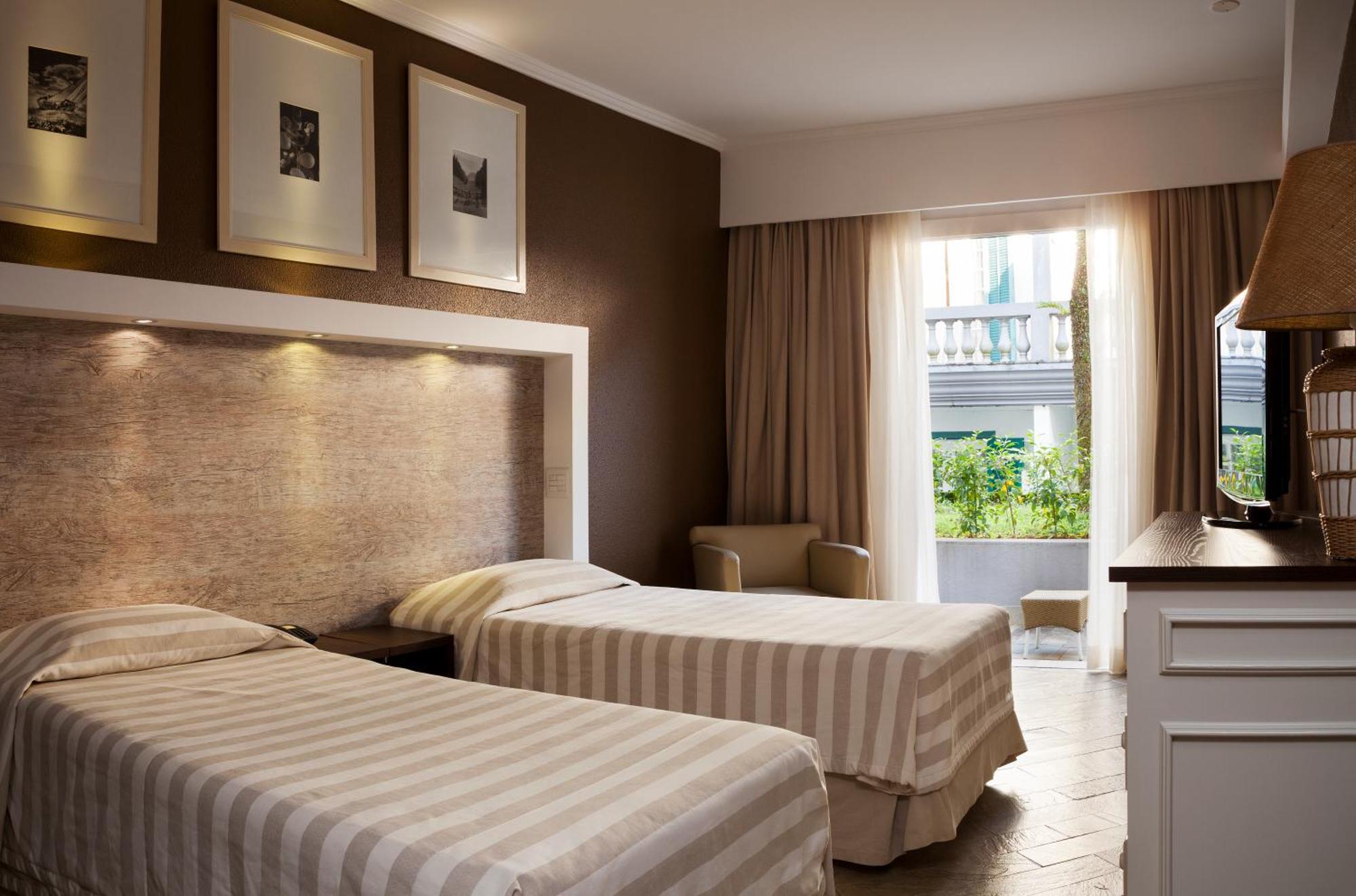 Quarto Duplo Standard
