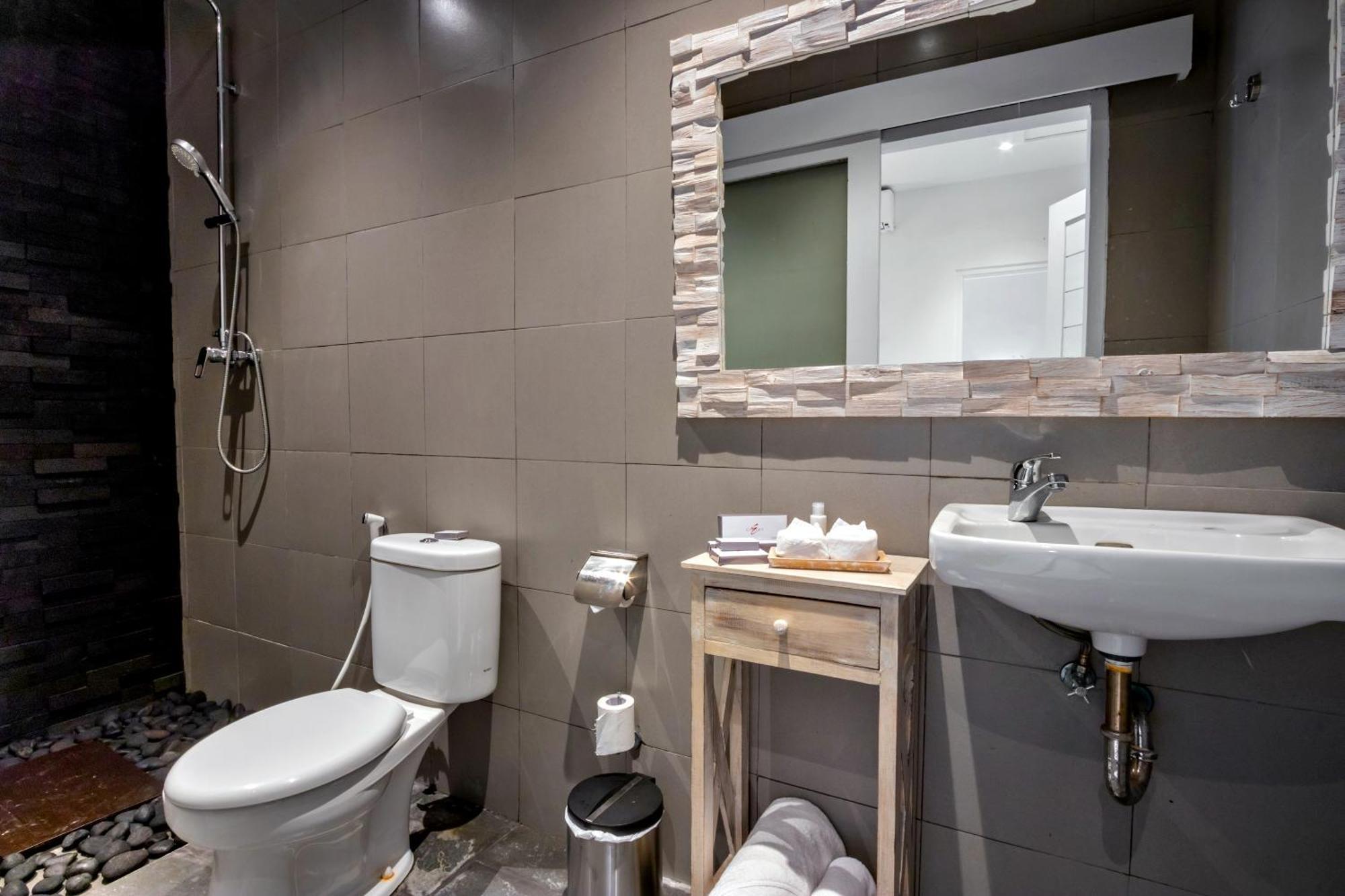 One-Bedroom Suite,1221513307:JPEG