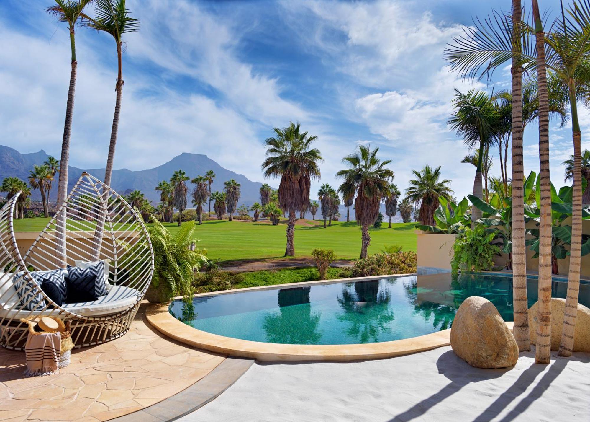 2 Bedroom Grand Pool Villa (private pool)