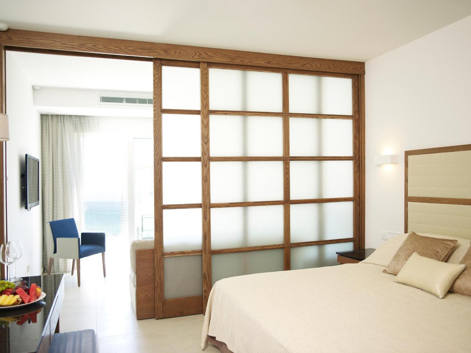 Suite Junior avec Piscine Commune - Vue sur Mer (Réservée aux Adultes)