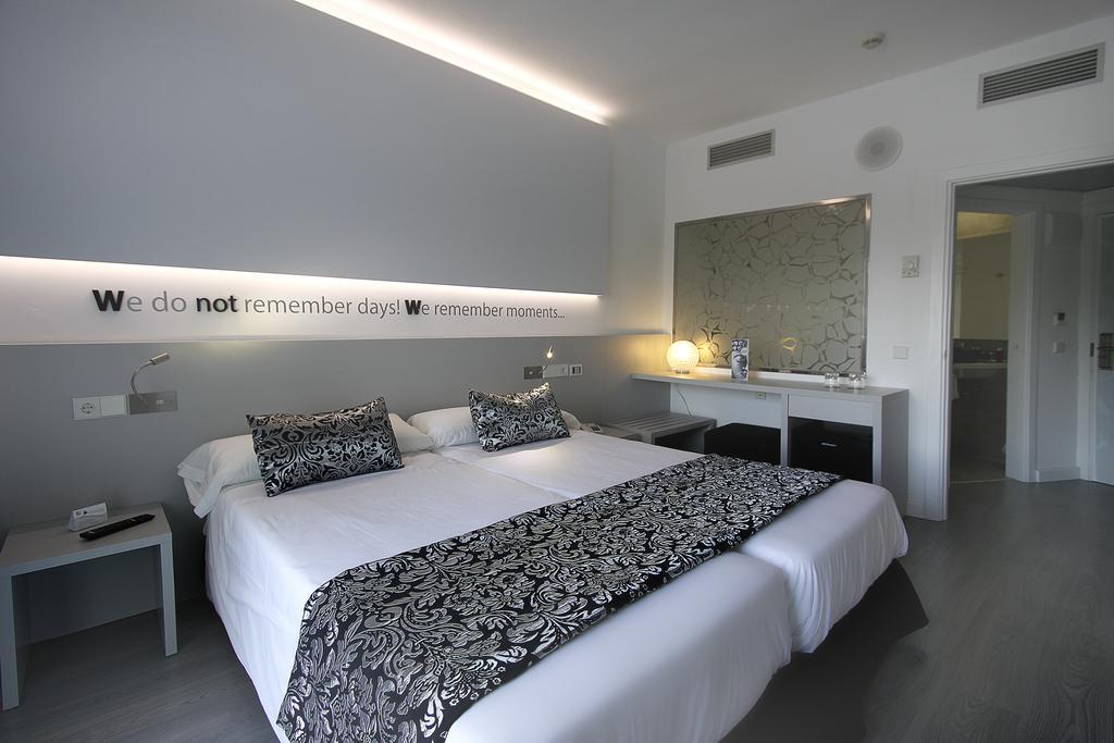 Single Room,162637608:JPEG