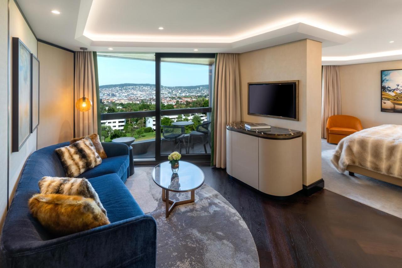 Suite Matrimoniale con Balcone, Cena di Capodanno e Festa al Cinque Studio