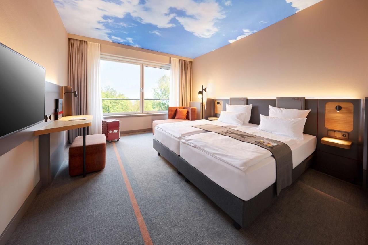 Business Double Room,1212180589:JPEG