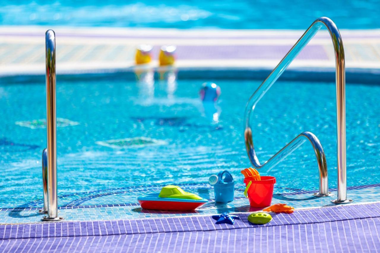 Double or Twin Room Pool View