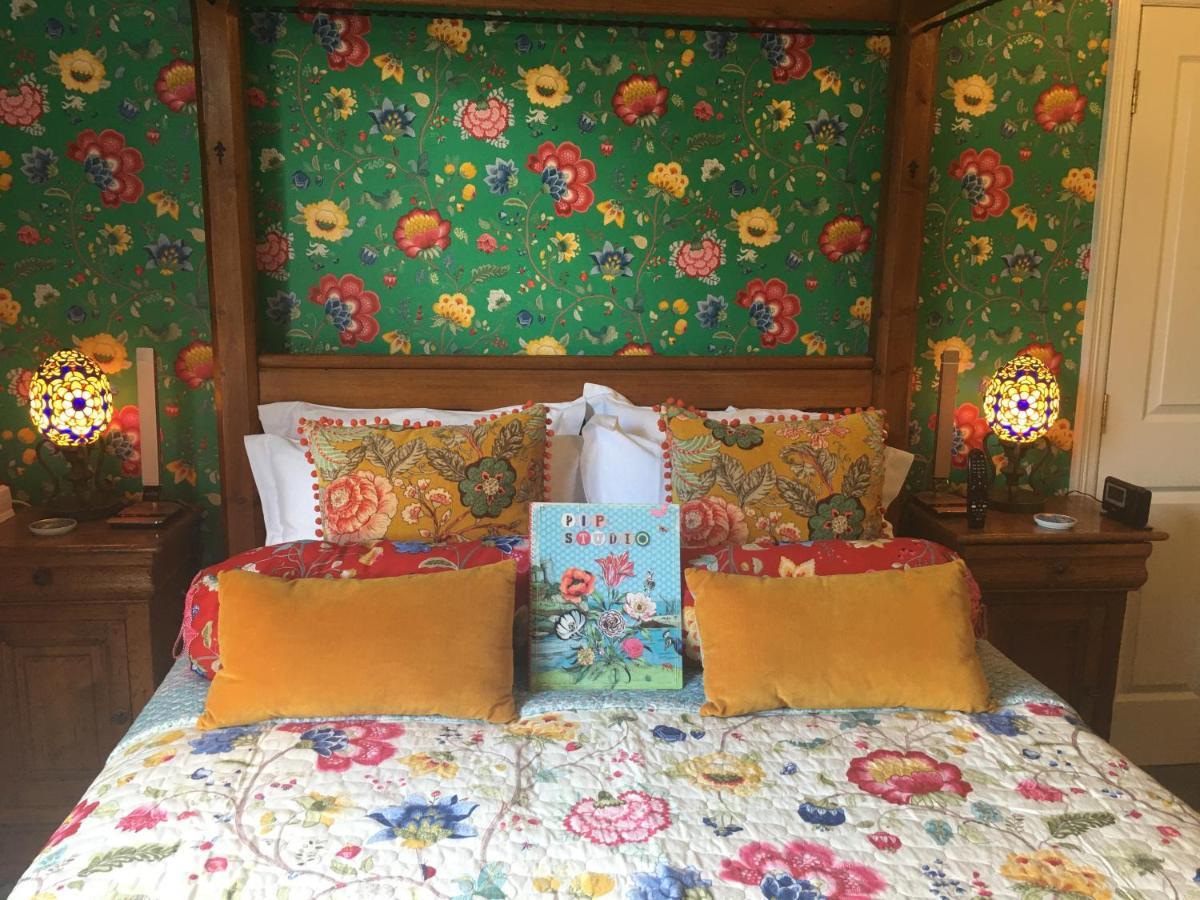 Deluxe Double Room with Shower