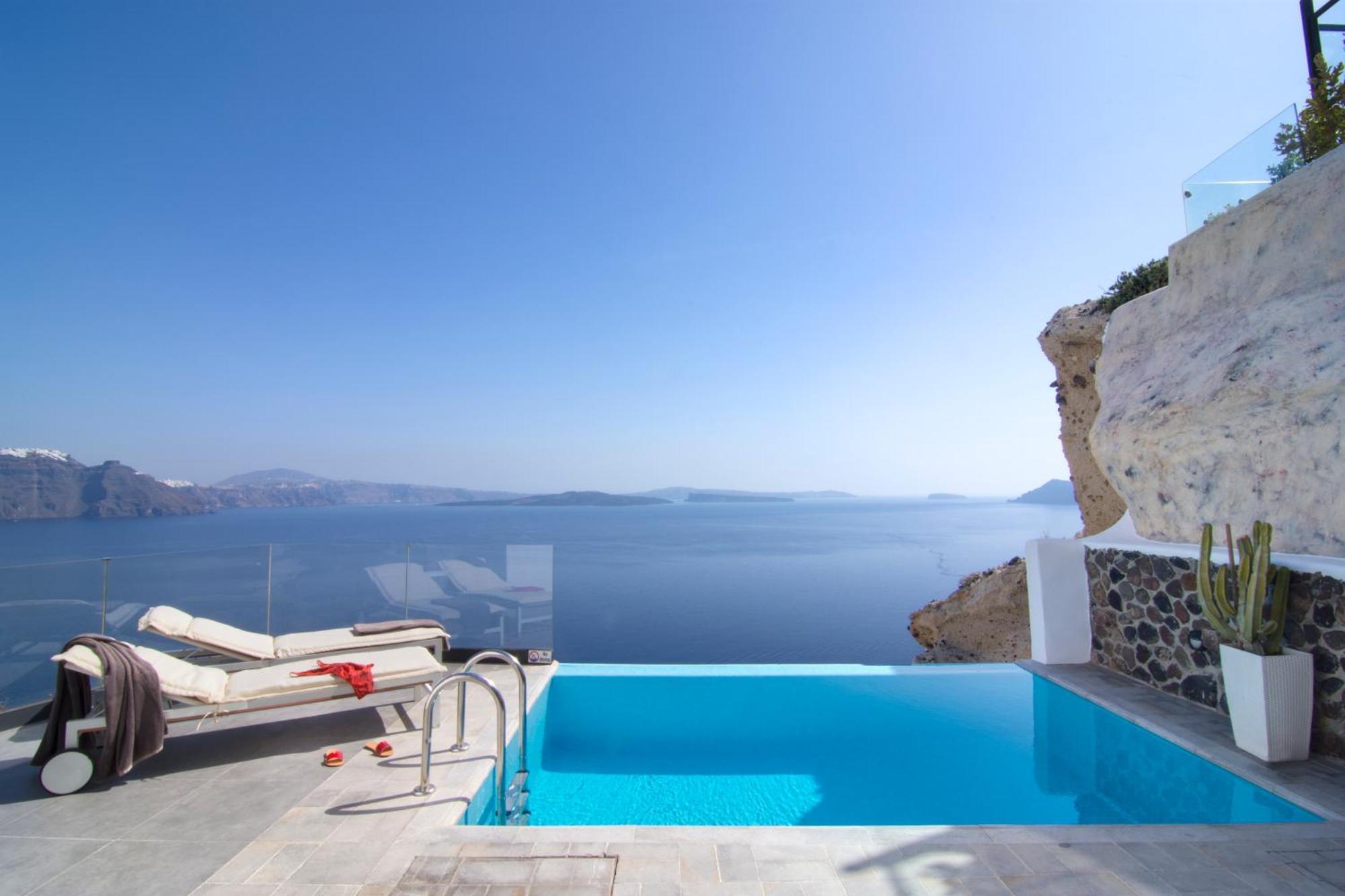 Suite Luna di Milee con Piscina Privata Riscaldata e Vista Caldera