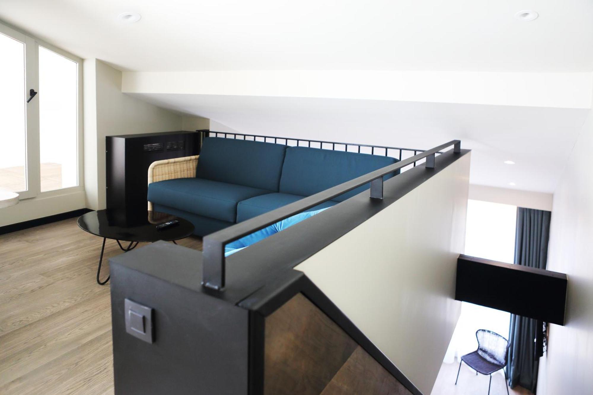 Family Room Mezzanine Sofa Bed Living Room Non-Smoking