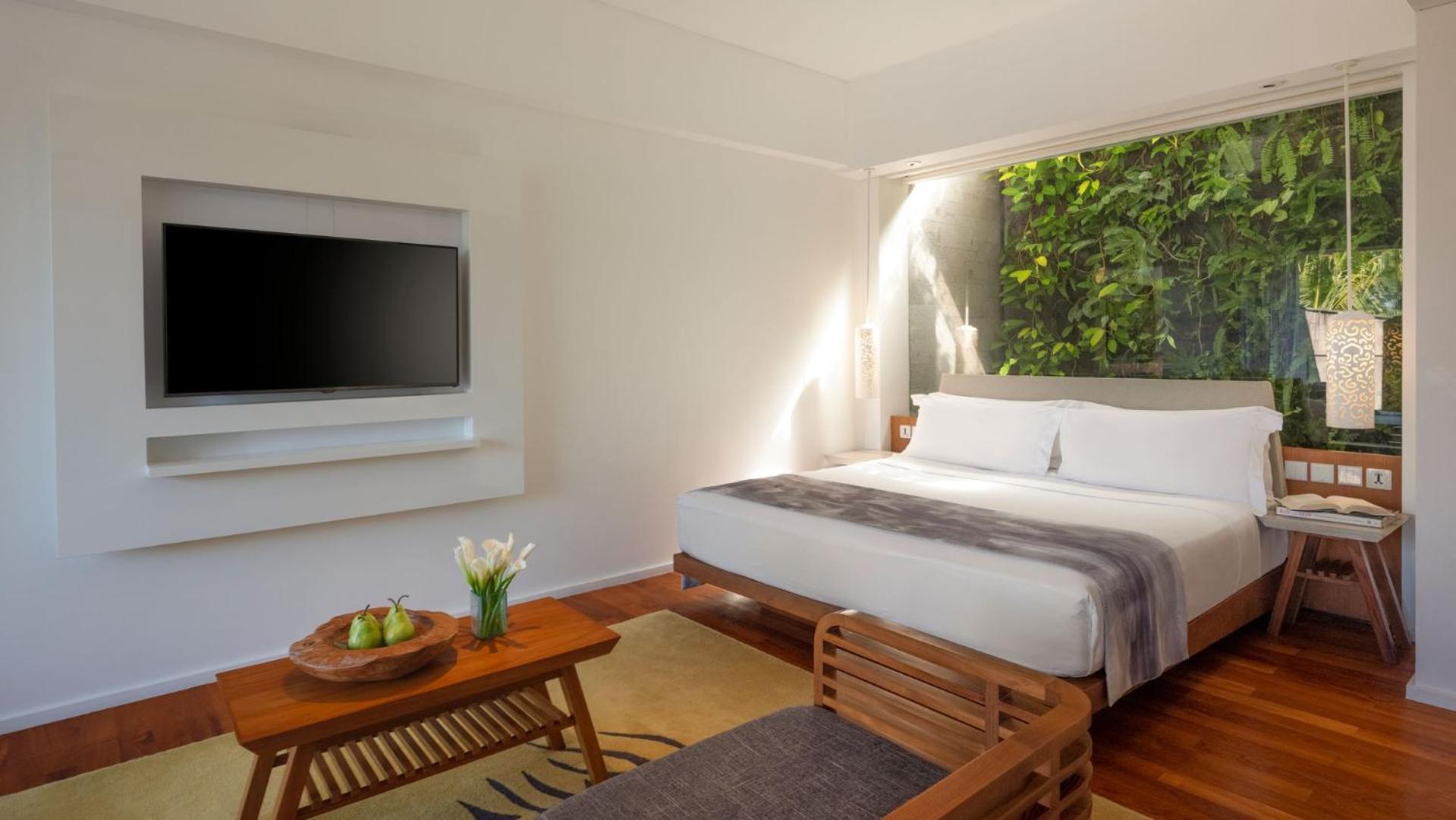 Heavenly Ocean View Pool Suite King Bed With Butler Service,1277588440:JPEG