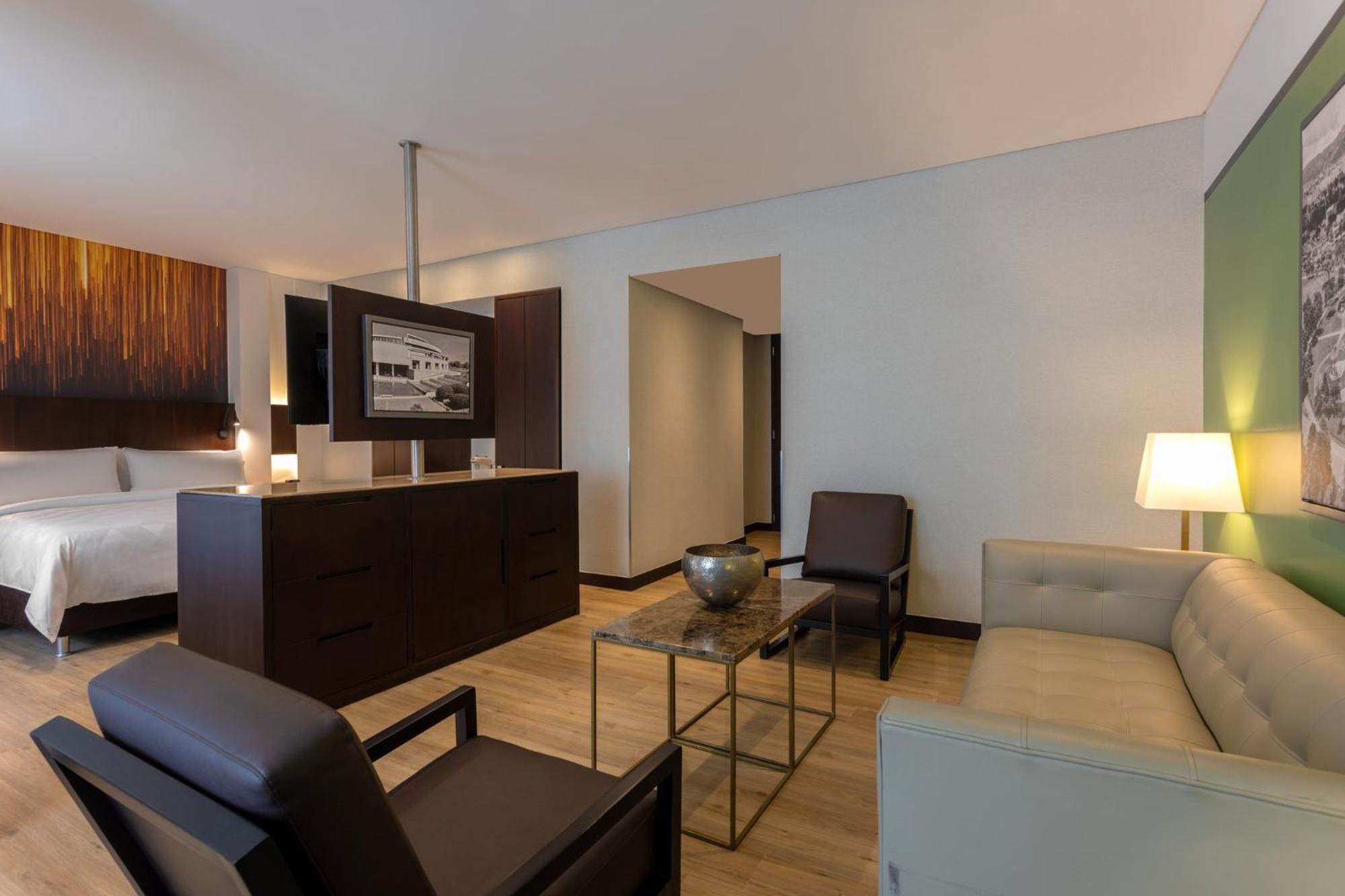 Habitación Estándar con cama extragrande - Adaptada para personas de movilidad reducida