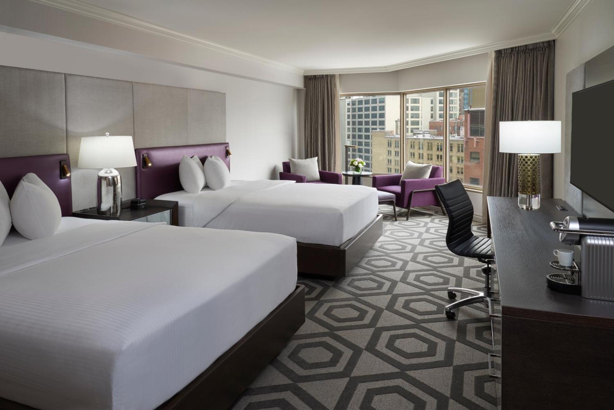 Queen Room with Two Queen Beds - Executive Level - Non-Smoking,1539577864:JPEG