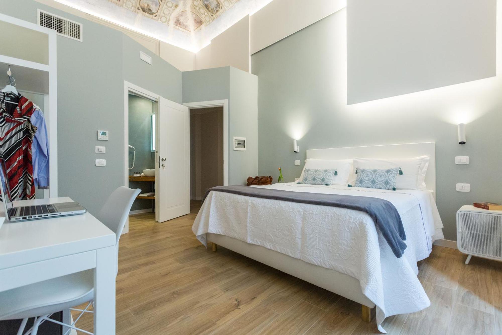 Deluxe Double Room Balcony