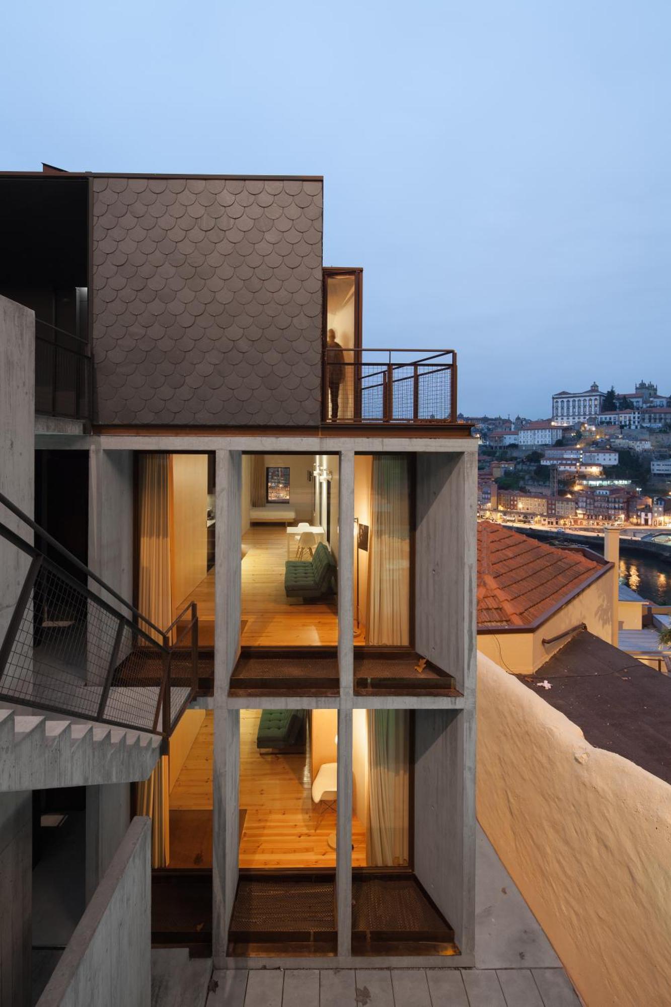Studio River View