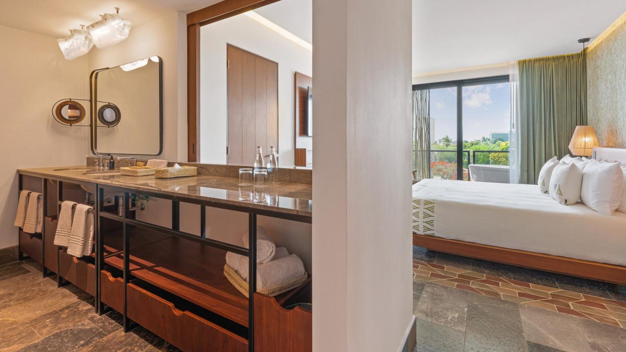 Master Suite,1284435841:JPEG