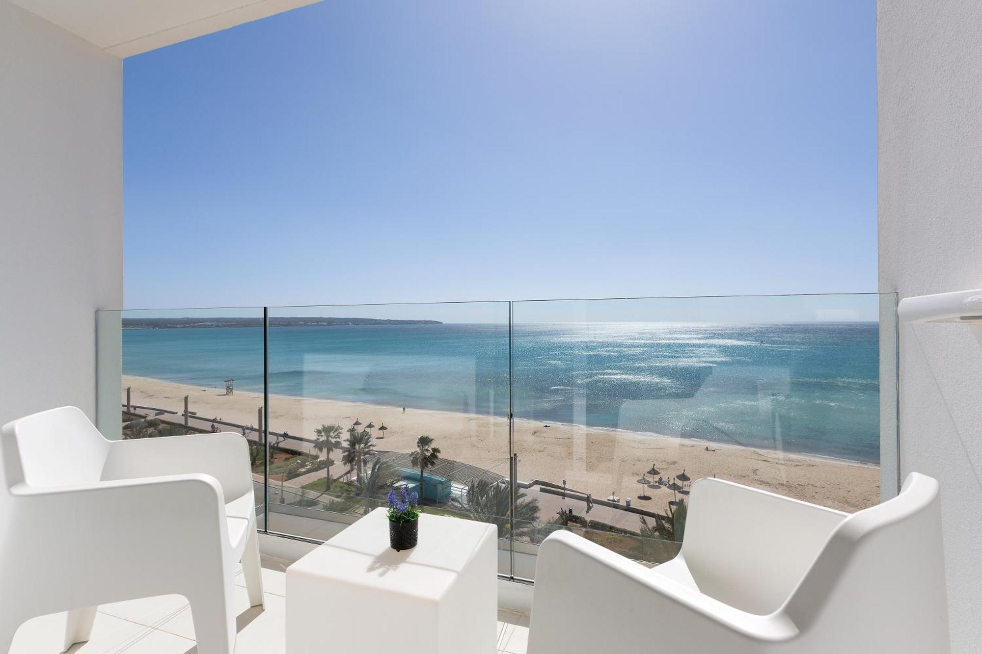 Premium Twin Room Sea View Balcony