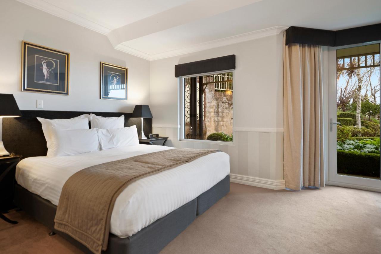 Deluxe Double Room with Valley View