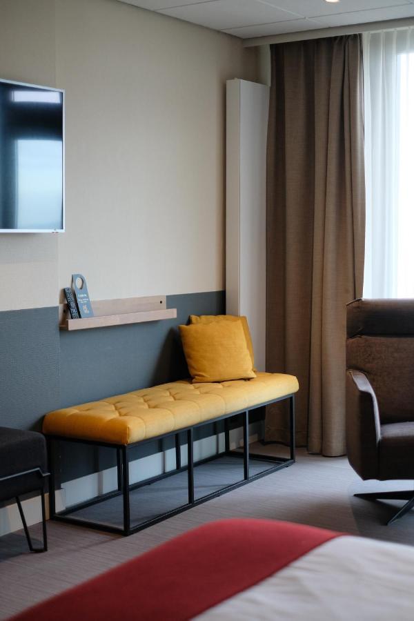 Deluxe Double Room with Balcony and Sea View,1448110870:JPEG