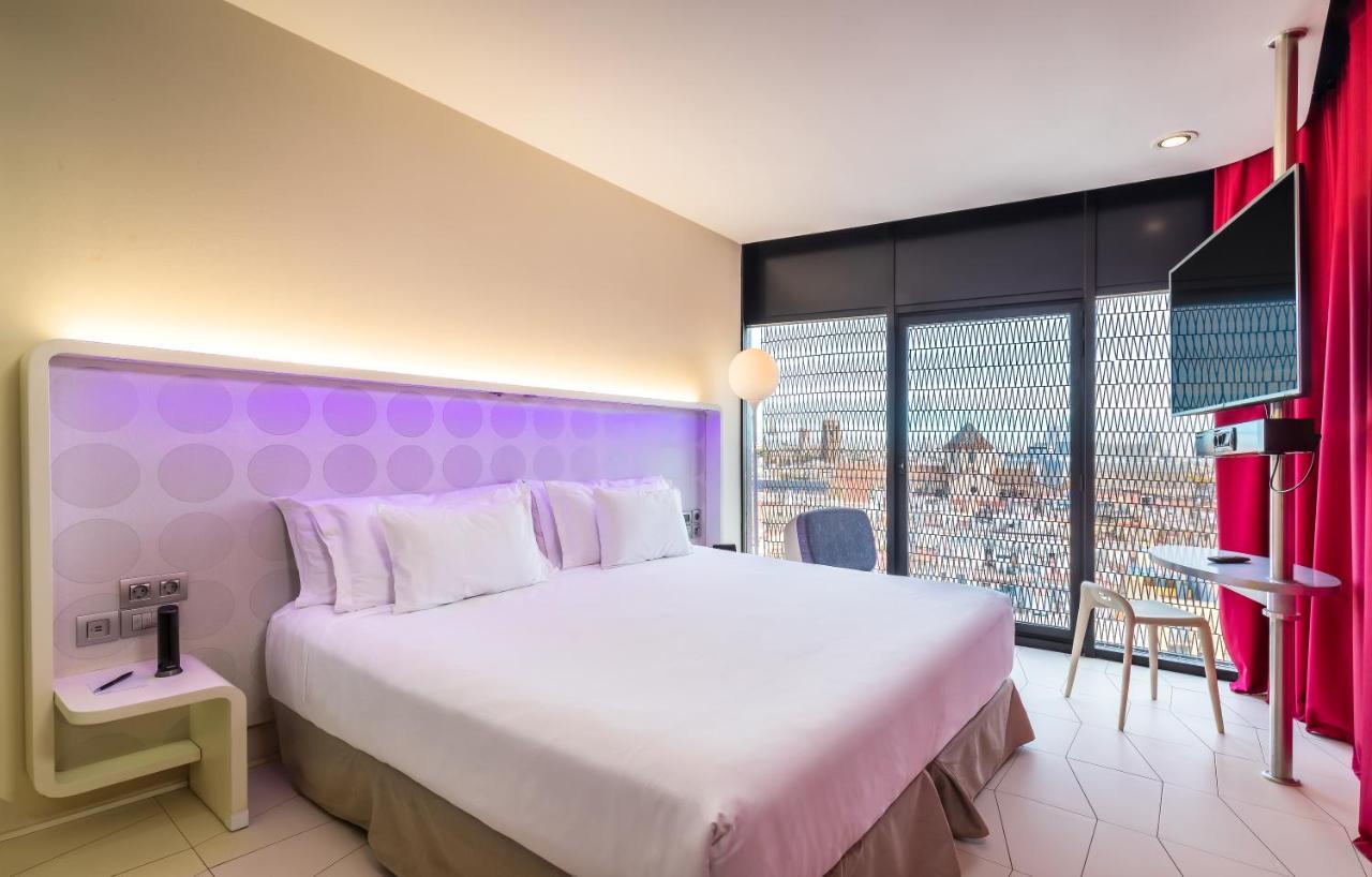 Quarto Deluxe Barcelona com Vista da Cidade