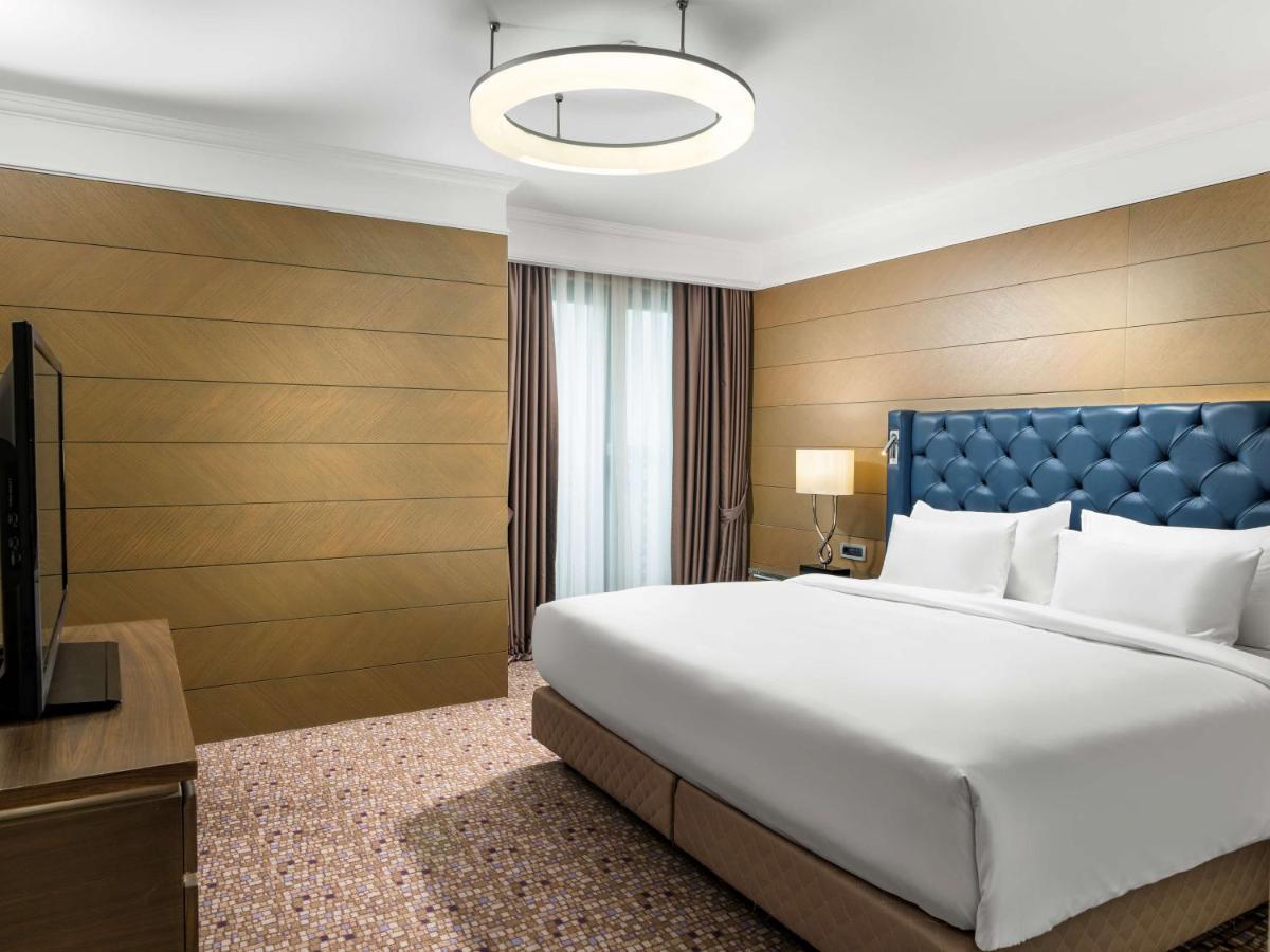 Suite with City View - Lounge Access,1356815978:JPEG
