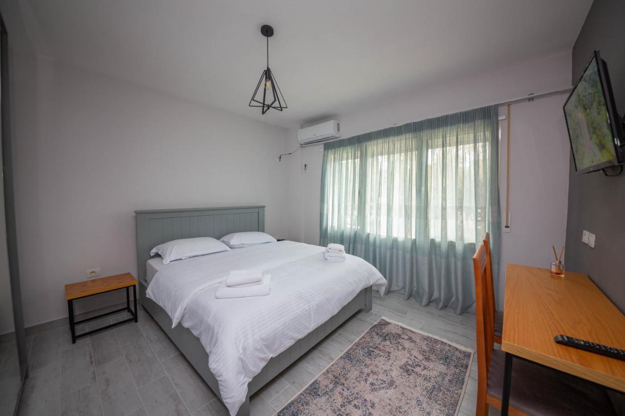 Double Room with Window and Side Sea View