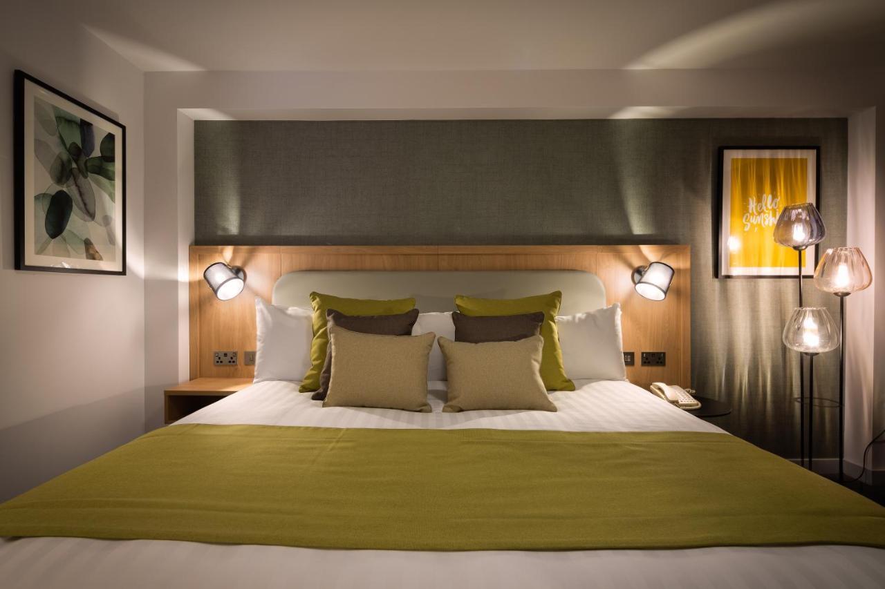 Standard Super King Room