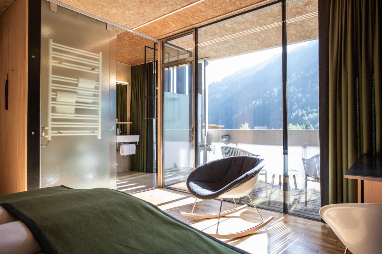 Double Room Balcony,1372319747:JPEG