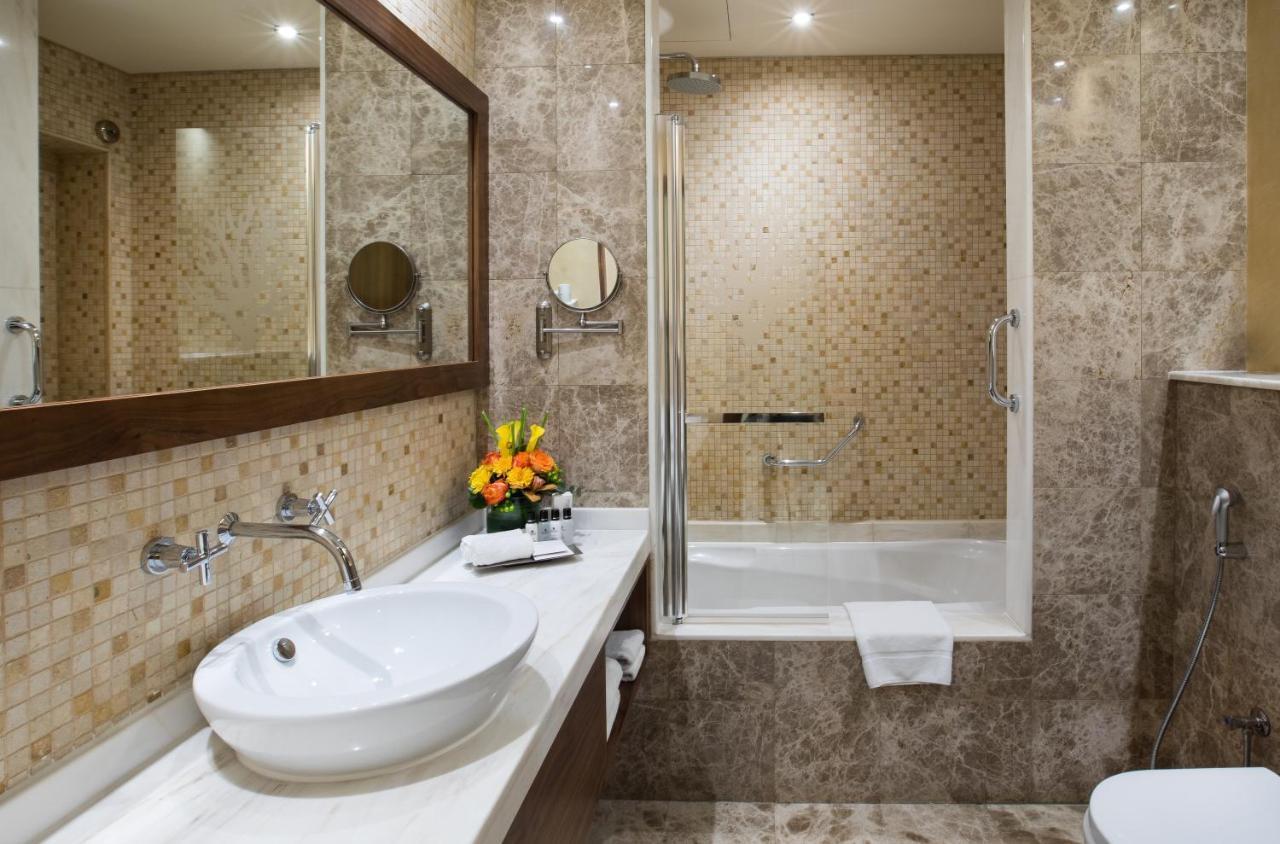Executive King Room