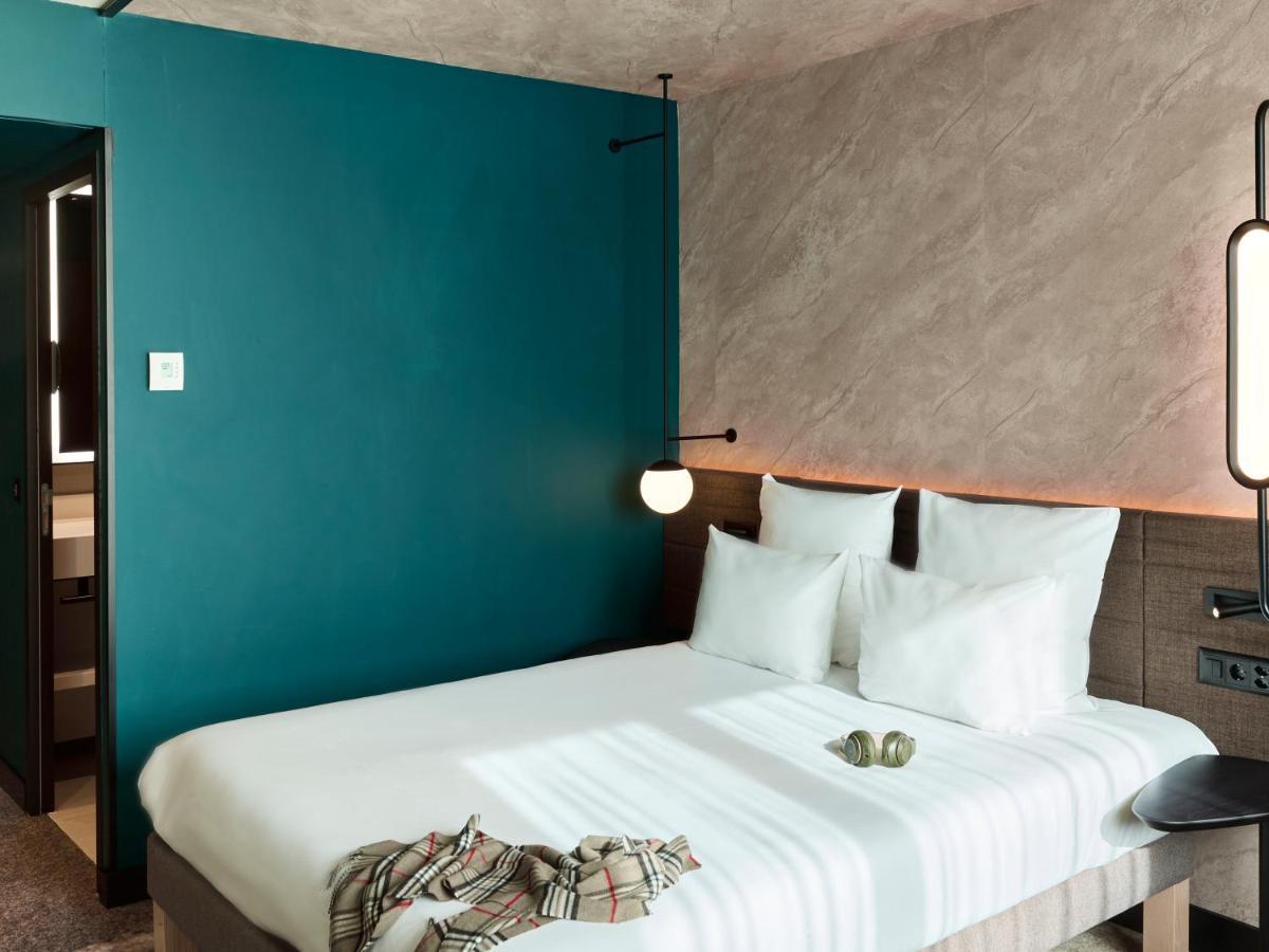 Superior Zimmer mit Queensize-Bett und Sofa