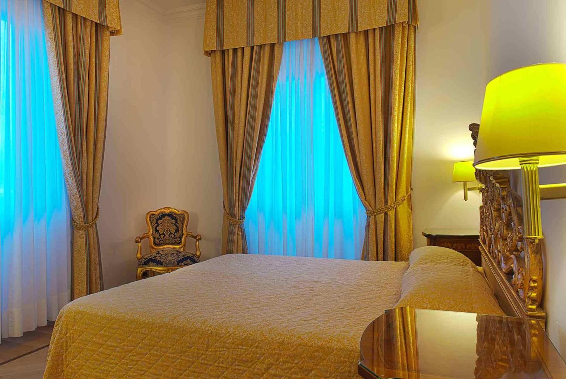 Double Room (1 Adult)