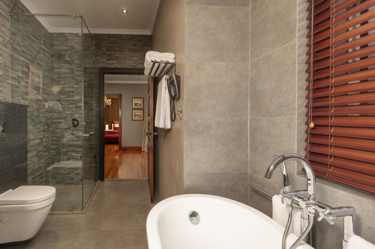 Queen Elizabeth Suite